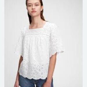 GAP white eyelet square neck blouse size XL